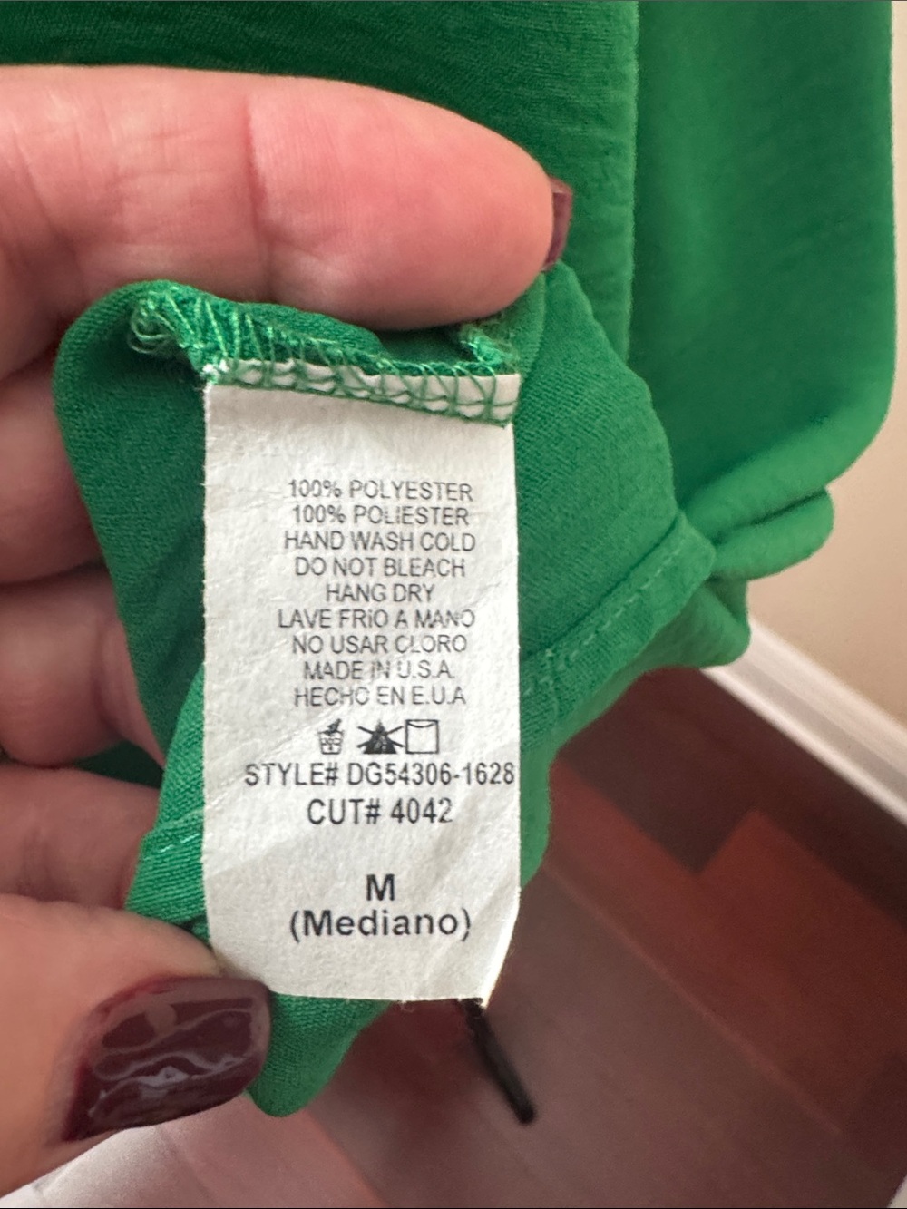 Green V-Neck Tunic - Picture 5 of 6